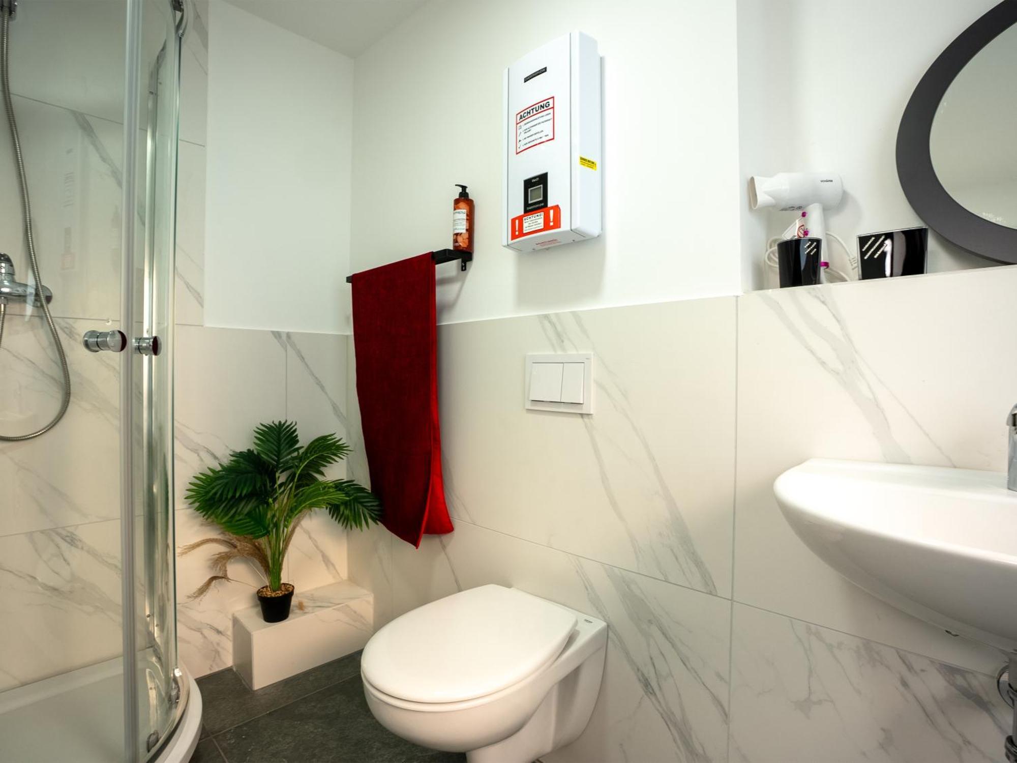Serviceroom24 - Apartment 4 In Herten Wlan - Smart-Tv - 24-7 Check-In Und Kueche المظهر الخارجي الصورة