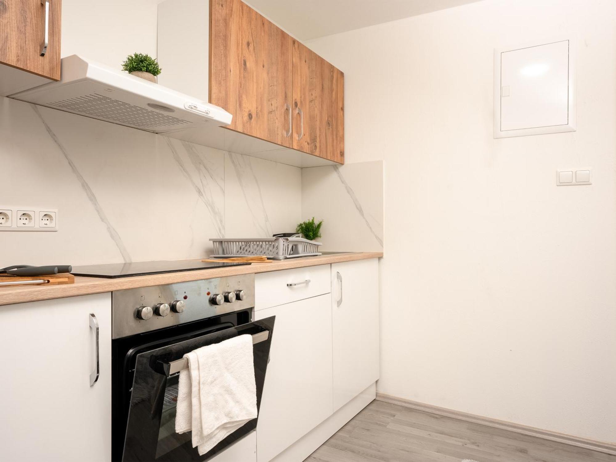 Serviceroom24 - Apartment 4 In Herten Wlan - Smart-Tv - 24-7 Check-In Und Kueche المظهر الخارجي الصورة
